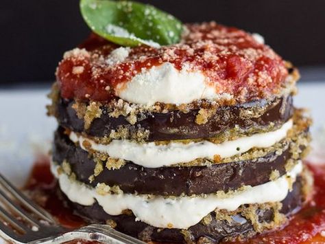 Easy Eggplant-Ricotta Stacks Eggplant Tower Recipe, Eggplant Ricotta, Eggplant Stacks, Easy Eggplant, Beach House Kitchen, Recipes Vegetables, Grilled Eggplant, Eggplant Parmesan, The Beach House