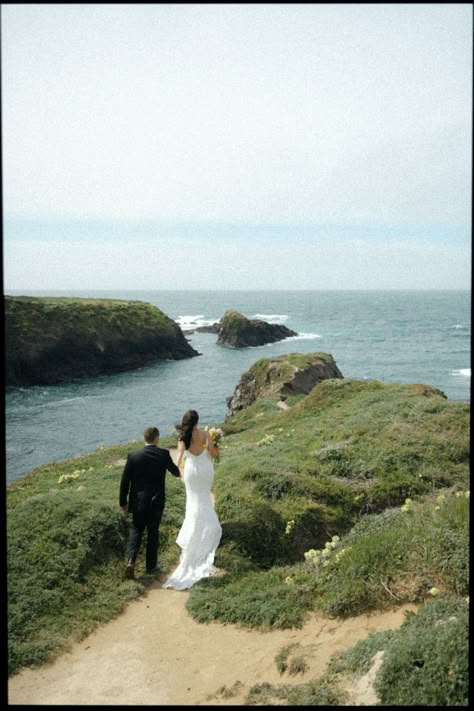 An Intimate Northern California Micro Wedding | Film Wedding Photography | Bry’s Photography | Manny and Stephanie had the dreamiest Mendocino wedding and intimate MacCallum House wedding reception! Find more California elopement photography, coastal elopement ceremony inspo, California micro wedding venues, Northern California micro wedding inspo, spring elopement bouquet inspo, and bride and groom portraits! Book Bry as your California elopement photographer at brysphotography.com! Northern California Coastal Wedding, California Micro Wedding, California Coastal Wedding, California Coast Elopement, Coastal Wedding Reception, Beach Micro Wedding, Micro Wedding Venues, Elopement Ideas California, Big Sur Micro Wedding