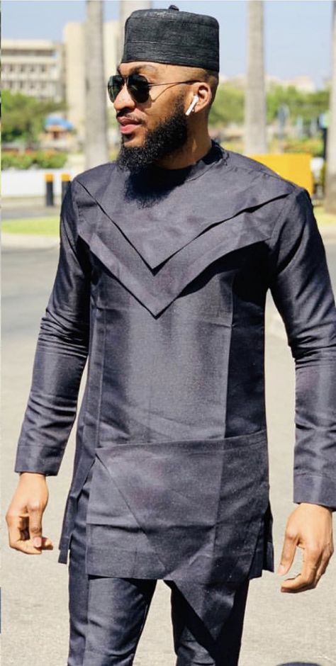 BY: Tevriss... Mens Caftan, Mens Dashiki, Wedding Suit Styles, African Men Clothing, Dashiki For Men, Nigerian Men Fashion, African Wear Styles For Men, Latest African Men Fashion, African Attire For Men