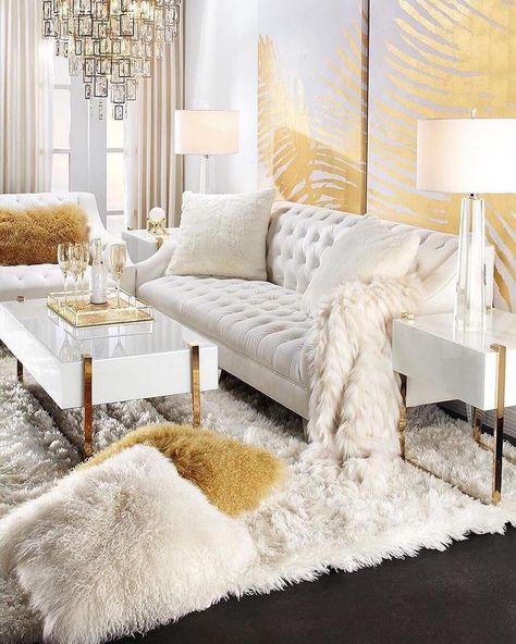 Whether you're decorating your first home or you're an expert, these interior design principles will help you create rooms you love to live in Gold Living Room Decor, Glam Living Room Decor, Gold Living, Glam Living, Gold Living Room, Glam Living Room, Casa Country, White Living Room, Cake Donuts