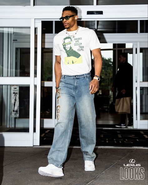 🦋@𝒗𝒍𝒐𝒏𝒆𝒎𝒊𝒎𝒊𝒊🦋 Russell Westbrook Outfits, Westbrook Outfits, Nba Drip, Russell Westbrook, Cool People, Mens Streetwear, Nba, Street Wear, My Style