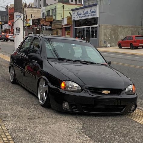 Corsa Sedan rebaixado preto Corsa Sedan, Corsa Wind, Corsa Classic, Camaro Zl1, Gear Head, Love Car, Audi Tt, Jdm, Chevy