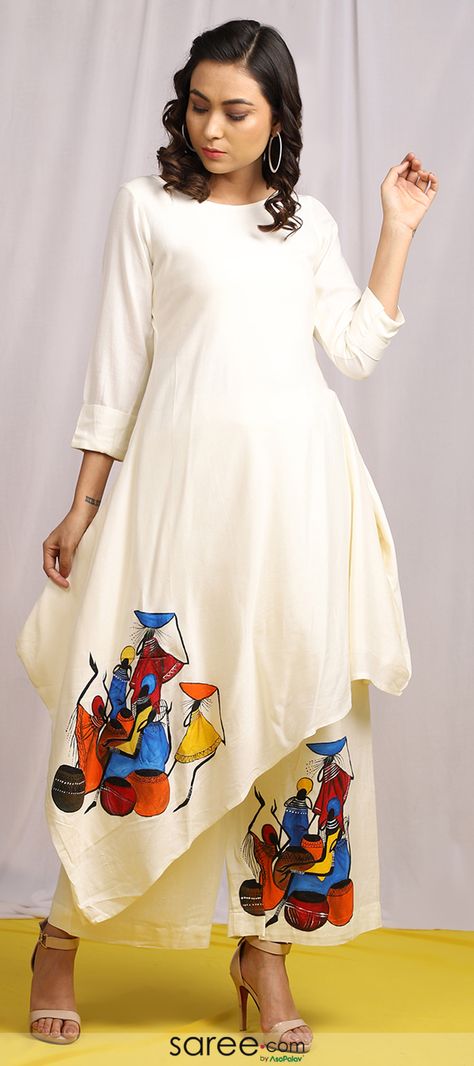 Warli Print, Printed Kurti Designs, Saree Painting Designs, Hand Painted Dress, Kurti Designs Latest, Gaun Fashion, Long Kurti Designs, Kurti Embroidery Design, Cotton Kurti Designs