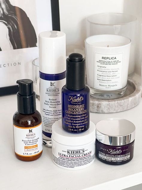 Best Kiehl's skincare products #skincare #beauty Khiels Skincare Routine, Khiels Skincare, Best Kiehls Products, Kiehls Skincare, Best Vitamin C Serum, Mask For Oily Skin, Best Vitamin C, Alcohol Free Toner, Skin Essentials