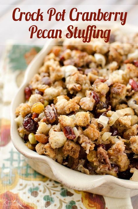 Crock Pot Cranberry Pecan Stuffing Cranberry Pecan Stuffing, Thanksgiving Slow Cooker Recipes, Thanksgiving Slow Cooker, Stuffing Recipes Crockpot, Easy Dressing Recipe, Crockpot Stuffing, Homemade Stuffing Recipes, Bacon Cornbread, Easy Stuffing Recipe