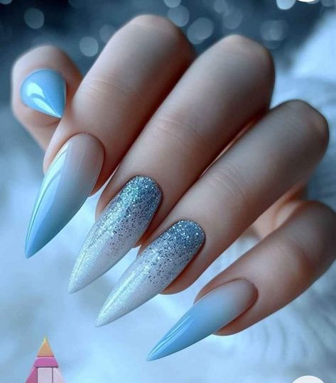 Summer Nails Light Blue, Light Blue French Tips, Light Blue Nail Art, Blue Nail Art Ideas, Nail Art Pastel, Light Blue Nail, Light Blue Nail Designs, Blue Stiletto Nails, Sky Blue Nails