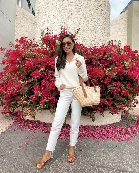 What I wore in Scottsdale - With Love From Kat Scottsdale Outfits, Mom Style Winter, Mom Style Spring, Kat Jamieson, Neutral Jeans, Mom Style Fall, Mom Style Summer, Desert Fashion, Sweater Brown