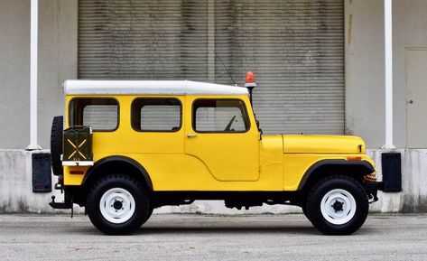 Land vehicle, Vehicle, Car, Motor vehicle, Yellow, Jeep, Jeep cj, Hardtop, Off-road vehicle, Automotive wheel system, Jeep Jamboree, Yellow Jeep, Jeep Cj6, Jeep Scrambler, Police Truck, Toyota Fj40, Forest Ranger, Vintage Jeep, Jeep Yj