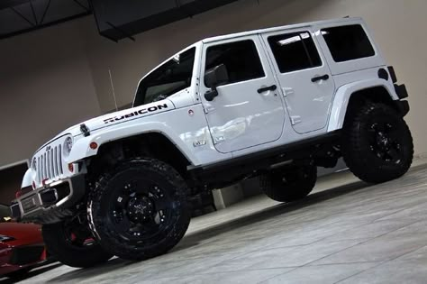 White Jeep Wrangler, Jeep Unlimited, White Jeep, Car Jeep, Jeep Wrangler Unlimited Rubicon, Cars Jeep, Mitsubishi Outlander Sport, Jeep Ideas, Dream Cars Jeep