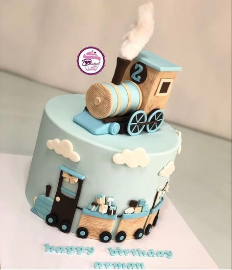 Train Biscuits, Train Birthday Party Cake, Train Theme Birthday Party, Train Birthday Cake, Cars Birthday Cake, 2nd Birthday Party For Boys, Train Cake, Party Food Buffet, Trains Birthday Party