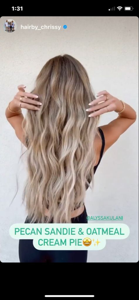 Oatmeal Cream Pie Hair Color, Oatmeal Blonde Hair, Oatmeal Cream Pie, Oatmeal Cream Pies, Oatmeal Cream, Blonde Hair Inspiration, Hair Color And Cut, Hair Cream, Beauty Ideas