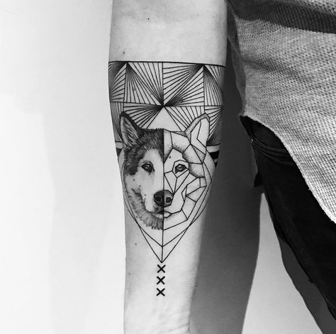 Alaskan Malamute Tattoo, Malamute Tattoo, Scar Cover Up, Alaskan Malamute, Next Tattoo, My Tattoo, Tattoos Ideas, I Tattoo, Triangle Tattoo