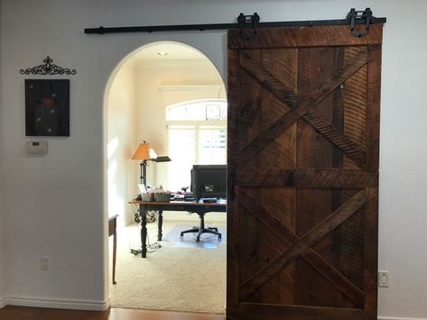 Archway Door Ideas, Barn Door Over Arched Doorway, Archway Doors Interior, Bathroom Barn Door Ideas, Archway Door, Arched Barn Door, Spanish Transitional, Board Themes, Villa Ideas