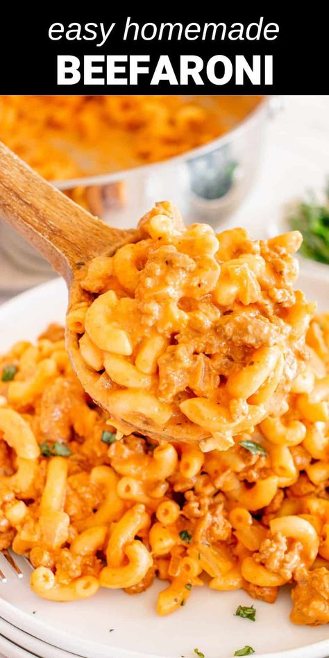 creamy beefaroni on wooden spoon Easy Beefaroni Recipe, Homemade Beefaroni Recipe, Homemade Beefaroni, Beefaroni Recipe, Amazing Easy Recipes, Cooked Pasta, Hamburger Recipes, Best Comfort Food, Leftovers Recipes