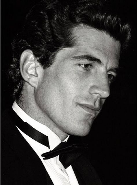 John F. Kennedy Jr. | From a unique collection of black and white photography at https://www.1stdibs.com/art/photography/black-white-photography/ John Junior, Jfk Jr, John Fitzgerald, Patrick Swayze, Pierce Brosnan, Richard Gere, George Clooney, Famous Faces, Chris Hemsworth