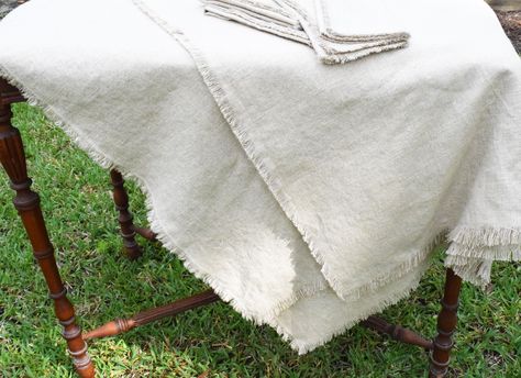 DIY Linen Tablecloth and Napkins — Nourish and Nestle Diy Tablecloth, Small Backyard Wedding, Diy Napkins, Florida City, The Nest, Craft Studio, Family Dinners, Holiday Entertaining, Dining Table Decor