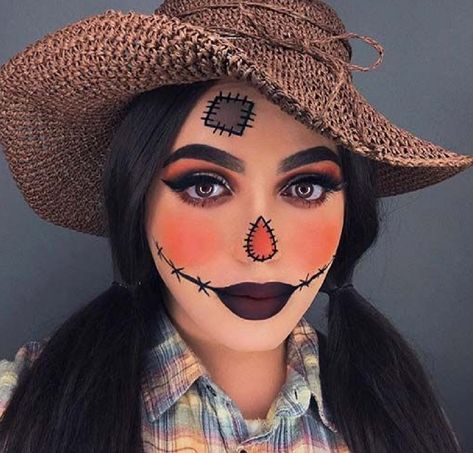 Scarecrow Makeup Ideas, Nem Halloween Makeup, Scarecrow Halloween Makeup, Make Up Guide, Makeup Ideas For Halloween, Halloween Makeup Clown, Scarecrow Makeup, Maquillage Yeux Cut Crease, Halloween Make-up Looks