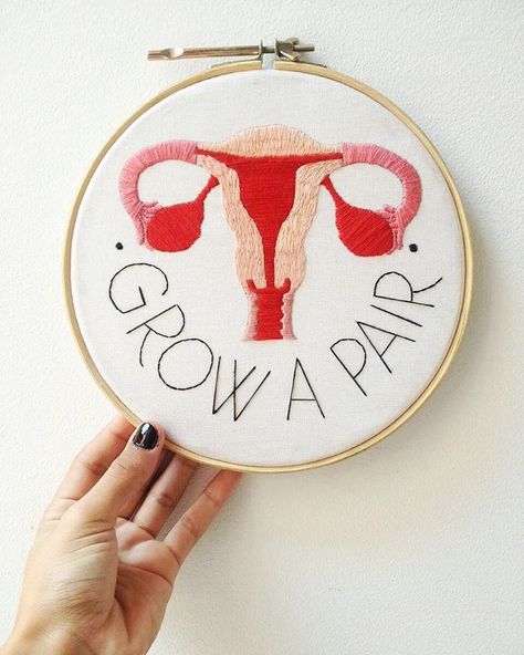 Uterus Embroidery, Uterus Art, Embroidery Hoop Wall Art, Grl Pwr, Hand Embroidery Flowers, Crafty Gifts, Needle Punch, Simple Embroidery, Needle Art