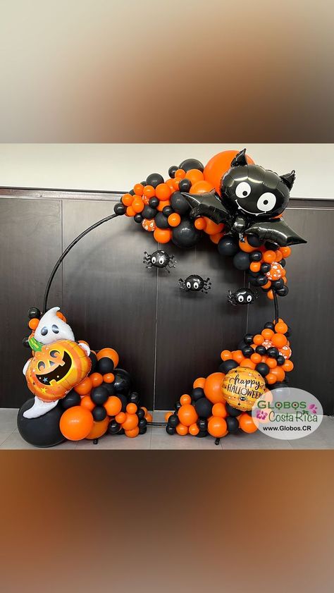 Halloween Balloon Decor, Globos Halloween, Witchy Tea, Tea Party Treats, Decoracion Halloween, Balloons Art, Halloween Party Balloons, Fiesta Halloween, Halloween Balloon