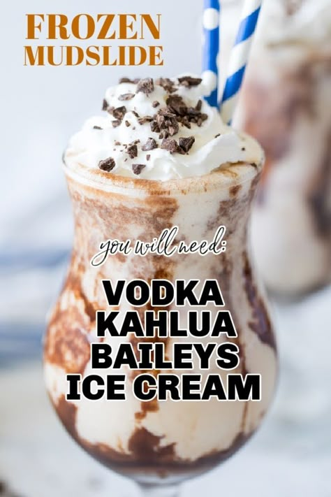 Kahlua Coffee Drinks, Frozen Alcoholic Drinks Recipes, Baileys Ice Cream, Kahlua Coffee, Frozen Drinks Alcohol, Baileys Recipes, Ice Cream Drinks, Cocktail Drinks Alcoholic, Mudslide