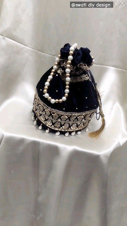 DIY POTLI BAG ✨👛👛#shorts#trending#viral#potlibags Batva Bags Making, Potli Bags Design, Potali Beg Design Indian, Diy Potli Bags, Potli Bags Diy, How To Make Potli Bags Diy, Potli Bags Wedding Handmade, Potli Design, Designer Potli Bags