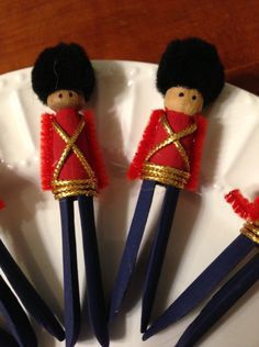 Just finished a platoon (No, wait, that’s 26 – 64. I only made a dozen.)–a squad–of clothespin soldier ornaments. My goal was one dozen ornaments per month until November. I… Movies Romantic, Clothes Pin Ornaments, Nutcracker Crafts, Clothespin Crafts Christmas, Christmas Clothespins, Lauren Daigle, Clothespin Dolls, Christmas Songs, Clothes Pin Crafts