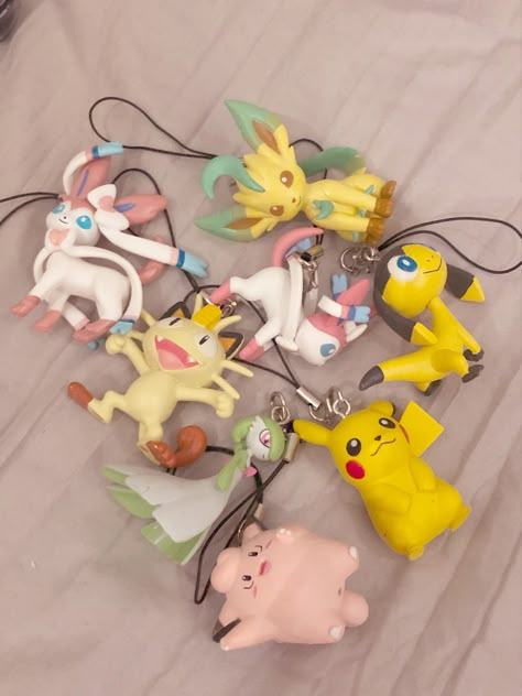 Pokémon Keychain, Pokemon Keychain, Image Swag, Cute Keychain, Catch Em All, Pocket Monsters, Cute Little Things, Pokemon Pictures, Pokemon Cards