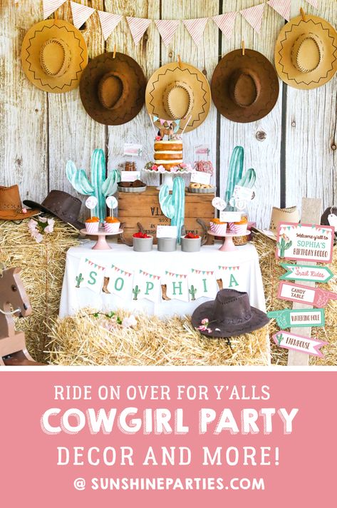 Watercolor Party Decor, Cowgirl Themed Birthday Party, Cowboy Birthday Party Decorations, Cowgirl Decorations, Cowgirl Party Decorations, Rodeo Birthday Parties, Cowboy Theme Party, Western Birthday Party, Rodeo Party