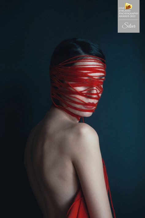 Red Portrait, Line Photography, A Level Photography, Concept Photography, Photography Themes, Self Portrait Photography, Surrealism Photography, Red String, Minimalist Photography