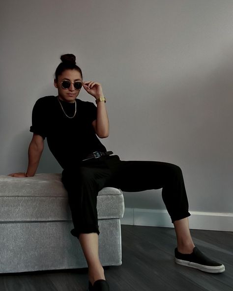 masc outfit of the day #mascwomen #suit #wIw #tomboyfashion #trans #mascstyleinspo #lgbtqt Masc Women Suit, Classy Masc Outfits, Masc Suit, Femme Masc Outfits, Masc Women Fashion, Masculine Outfits For Women, Masc Fits, Masc Outfit, Butch Fashion