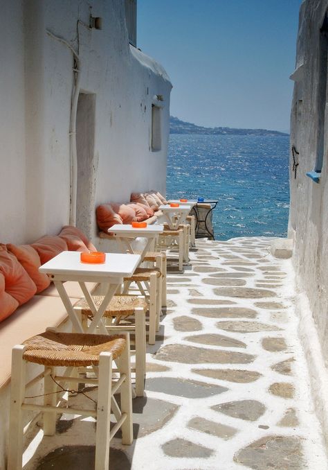 Alley cafe to the sea - Mykonos, Greece Grecia Santorini, Seaside Cafe, Mediterranean Architecture, Mykonos Greece, Future Travel, Mediterranean Sea, Paros, Greece Travel, Macedonia