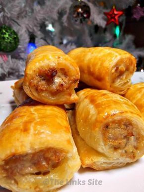 Easy Sausage Rolls, Vegetable Curry Recipes, Homemade Sausage Rolls, Sausage Rolls Recipe, Sausage Roll, Homemade Sausage, Roll Recipe, Sausage Rolls, Savory Snacks