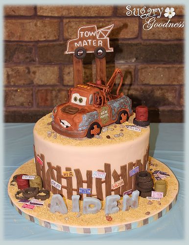 Emilio would love that cake! Tow Mater Cake, Mater Cake, Cars Birthday Party, Cars Birthday Cake, Tow Mater, Disney Cars Birthday, 3rd Birthday Cakes, Cars Theme Birthday Party, 2 Birthday Cake