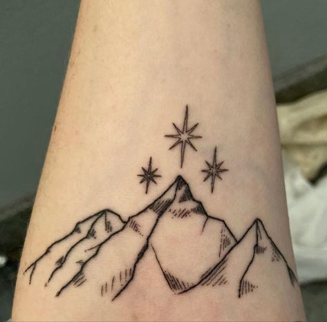 Night Court Tattoo, Book Inspired Tattoos, 16 Tattoo, Bookish Tattoos, The Night Court, Night Court, Symbol Tattoos, Book Tattoo, Simplistic Tattoos