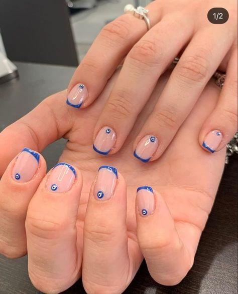 Cute Short Gel Nails Evil Eye, Short Evil Eye Nails, Evil Eye Nails Short, Gigi Nails, Summer Nails Art, Evil Eye Nails, April Nails, Art Designs Ideas, Retro Nails