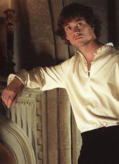 Since Im watching Ella Enchanted here's a little young Hugh Dancy for you Ella Enchanted Movie, Enchanted Prince, Hannibal Cast, Ella Enchanted, Robert Sheehan, Nbc Hannibal, Aaron Taylor Johnson, Now Playing, Will Graham