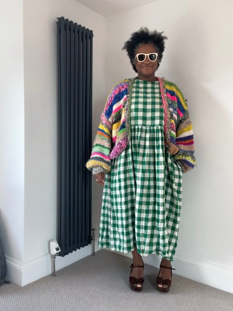 "My Inspiration for Getting Dressed Is Looking Like a Clean Pile of Wrinkled Laundry." Dopamine Work Outfits, Creative Style Outfits Inspiration, Plus Size Funky Outfits, Funky Business Casual Outfits, Aja Barber, Mixed Pattern Outfit, Summer Dress Winter Outfit, Colorful Shoes Outfit, Eclectic Outfits For Women