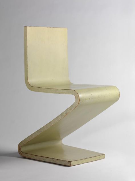 Gerrit Rietveld "Zig-Zag", Metz & Co., The Netherlands, c. 1932-33 Phaidon Books, Zig Zag Chair, French Provincial Chair, Brown Leather Recliner Chair, Small Living Room Chairs, Chair Drawing, Small Swivel Chair, Hanging Chair From Ceiling, Gerrit Rietveld