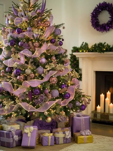 Purple Christmas Tree Ideas, Christmas Tree Design Ideas, Lavender Christmas, Christmas Window Boxes, Dress Form Christmas Tree, Holiday Clip Art, Pastel Christmas Decor, Different Christmas Trees, Purple Christmas Tree