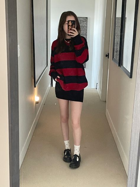 Doc Martens Outfits Aesthetic, Fall Outfits With Mary Jane Shoes, Mary Jane Socks Outfit, Vintage Mary Janes Outfit, Outfits W Mary Janes, Doc Martens Polley Outfit, Doc Martens Polley, T Strap Mary Janes Outfit, Doc Marten Polley