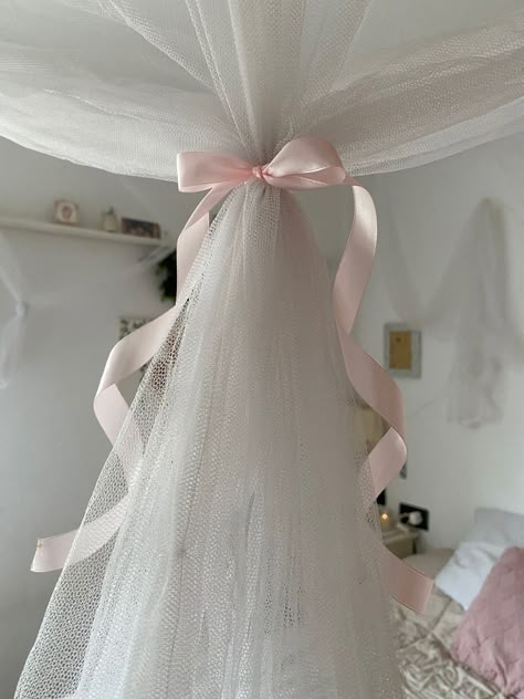 Light Coquette, Girly Room, Pink Bows, Pretty Room, Princess Aesthetic, Dream Room Inspiration, Everything Pink, Pink Princess, New Wall