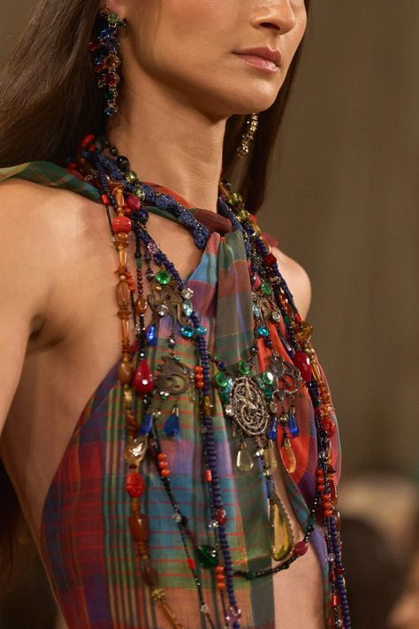 Long Necklace Outfit, Ralph Lauren Spring Summer, Ralph Lauren Runway, Ralph Lauren Jewelry, Summer 2024 Fashion, 2024 Runway, Silky Pants, Boho Inspo, Fashion Calendar