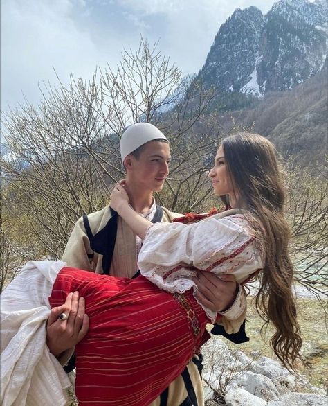 Albanian Wedding, Albanian Eagle, Albanian Clothing, Albanian Culture, Baby Milestones Pictures, Cute Family, Poses For Men, Doberman, Albania