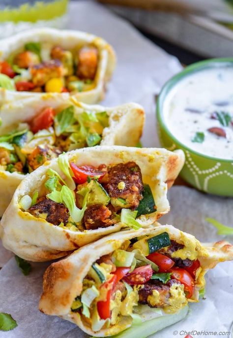 Spicy Veggie Curry Naan Pockets with Grape Raita Recipe | ChefDeHome.com Naan And Curry, Indian Naan, Veggie Curry, Raita Recipe, Veggie Patties, Indian Appetizers, Vegetarian Snacks Recipes, Party Food Platters, Vegetarian Snacks