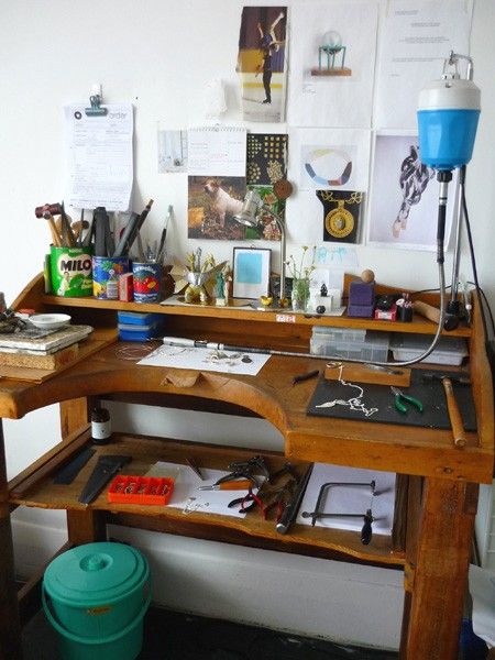 Jewelry Studio Space, Jewelry Studio Organization, Jewelers Workbench, Jewelers Bench, Workspace Studio, Jewellers Bench, Workshop Studio, Studio Organization, Woodworking Bench