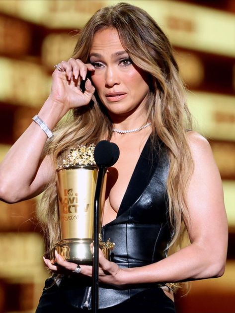 Jennifer Lopez Movies, Mtv Awards, Oscar Award, Tv Awards, Mtv Movie Awards, Movie Awards, Mtv Video Music Award, Adam Sandler, Emmy Award