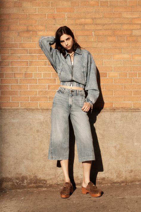 Denim Editorial, Fall 2024 Fashion, 2024 Fashion Trends, Spring 2025, Womens Denim, Classic Coats, Denim Trends, 2024 Fashion, Rag And Bone