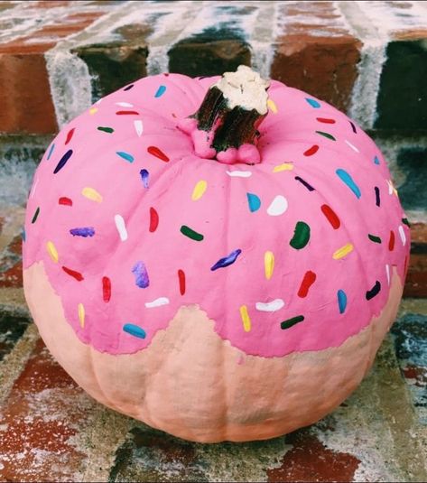 Forever Fall & Halloween🎃🍁 Painted Donut Pumpkin, Pumpkin Donut Painting, Pumpkin Decorating Food Theme, Pumpkin Painting Food Theme, Cute Ideas For Pumpkin Painting, Doughnut Pumpkin Painting, Pumpkin Painting Donut, What To Paint Your Pumpkin, Munchkin Pumpkin Painting