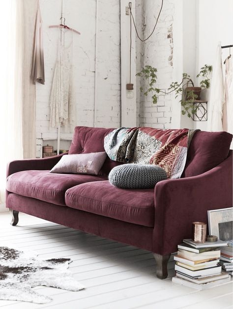 perfect reading couch Rosa Sofa, Red Couch, Pink Sofa, Bohol, A Living Room, Home Fashion, Brick Wall, Sofa Design, Home Decor Accessories