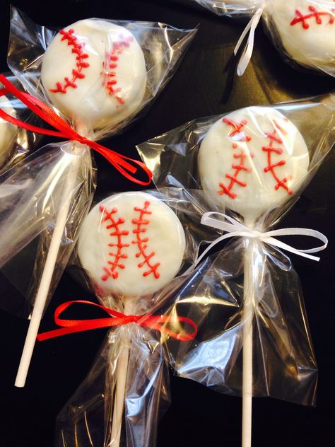 Baseball Oreos, Baseball Birthday Treats, Baseball Theme Birthday, Baseball Cake, Baseball Theme Party, Baseball Birthday Party, Kids Treat, Oreo Pops, Baseball Party